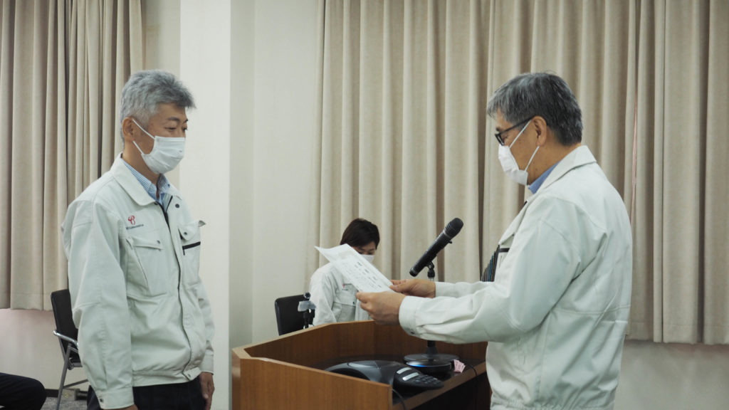 永年勤続表彰授与式を行いました Tbカワシマ株式会社